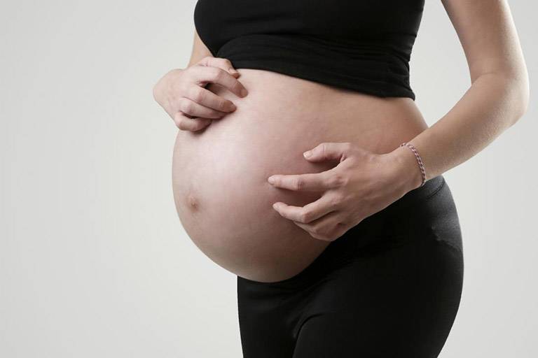 Những phương pháp điều trị căn bệnh chàm khi mang thai