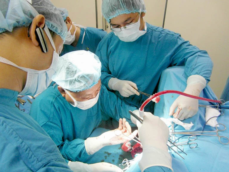 Review bệnh viện nào phẫu thuật cắt trĩ tốt nhất hiện nay