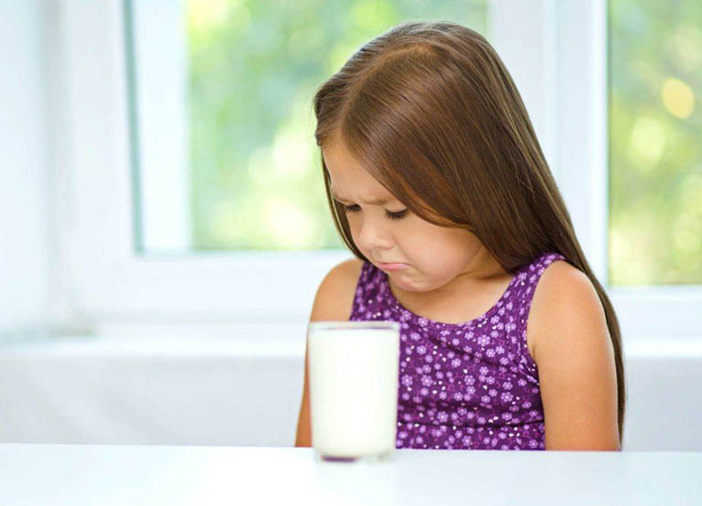 Dấu hiệu nhận biết và cách chữa trị hiệu quả dị ứng Lactose ở trẻ